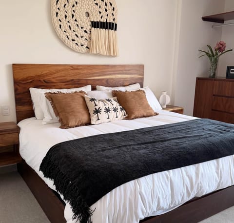 Solana King Suite with black out blinds.