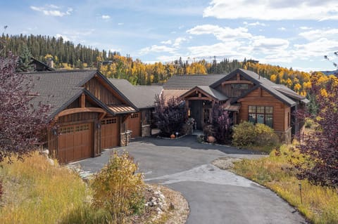 Exterior view of the front of the home.