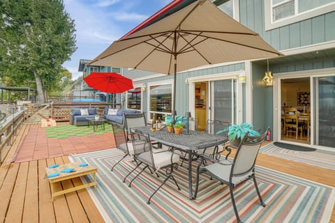 Upper Lake Vacation Rental | 4BR | 3BA | 1,838 Sq Ft | Stairs Required