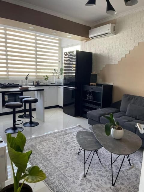 Apartment, Balcony, City View | Iron/ironing board