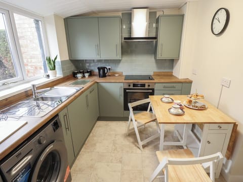 Fridge, microwave, dishwasher, toaster