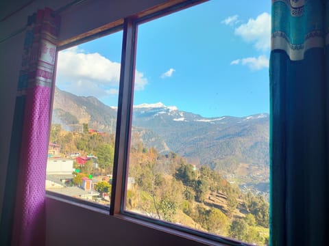 Cottage, Balcony, Mountain View | Desk, laptop workspace, free WiFi