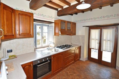 Panoramic Villa, 5 Bedrooms (Torre Del Cielo) | Private kitchen | Fridge, microwave, stovetop, dishwasher