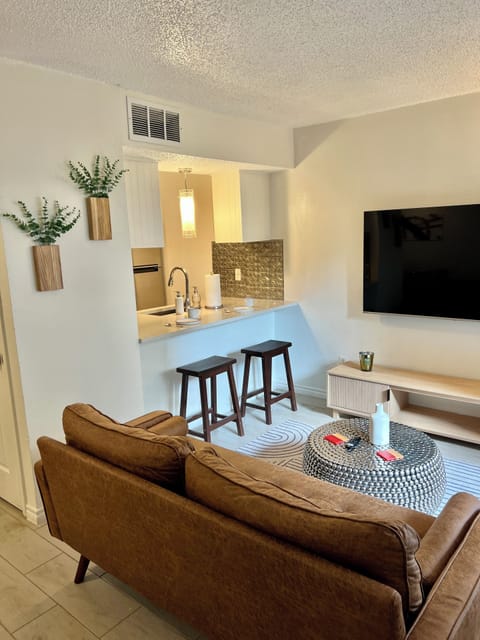 Welcome to the Henderson Haven - a Boutique Style Retreat.