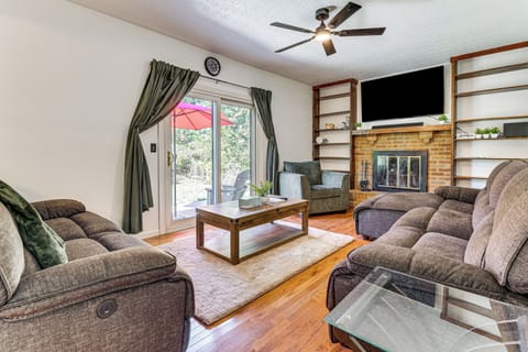 Pickerington Vacation Rental | 4BR | 2.5BA | 2,200 Sq Ft | 3 Steps to Enter