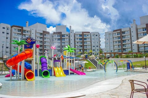 5 outdoor pools