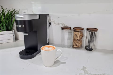 Stylish design / Bright and fresh with unique accent décor