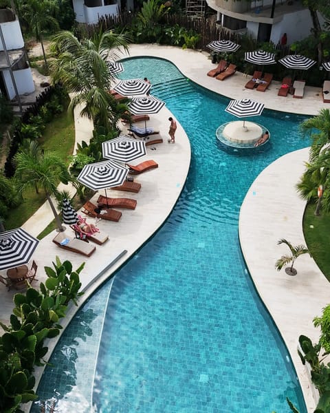 2 outdoor pools, open 7:00 AM to 9:00 PM, sun loungers