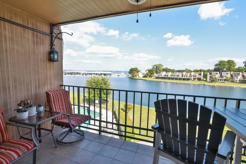 Perfect spot to sip coffee and watch the sunrise! 