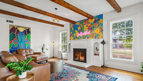 Artful charm and sunny views, this space was made for relaxing days.