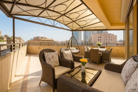 Apartment, 3 Bedrooms, City View | Balcony