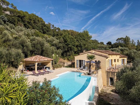Apartment | Pool | Outdoor pool