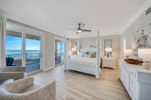 Gulf Front Master Bedroom