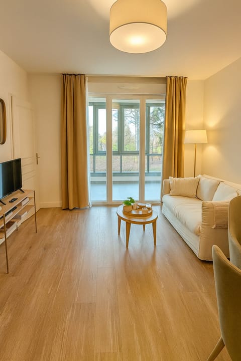 Apartment, 1 Bedroom | Soundproofing, free WiFi