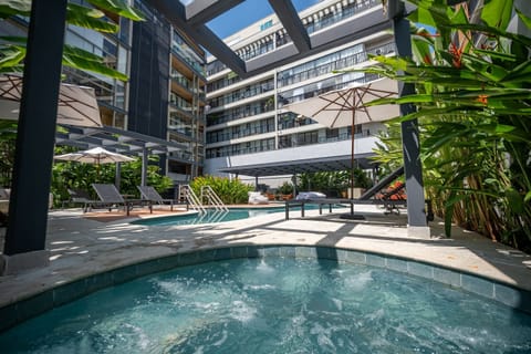 Apartment | Pool