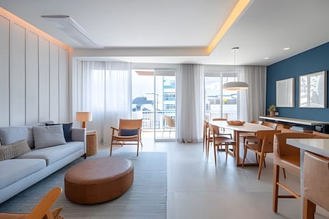 Apartment | Living area | Flat-screen TV