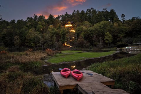 Evenings by the private lake Allan. Peaceful paddles, then watching sunset glow