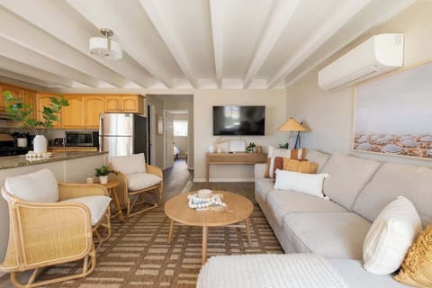 The TV comes loaded with complimentary Netflix and Hulu 