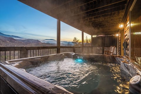 Private Hot Tub With Mountain Views