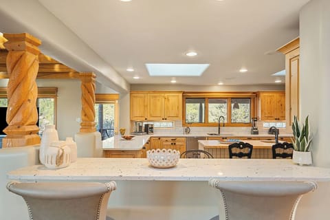 Kitchen Bar With Seating