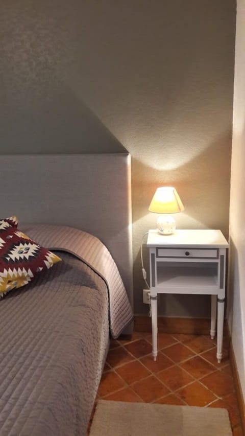 Iron/ironing board, free WiFi