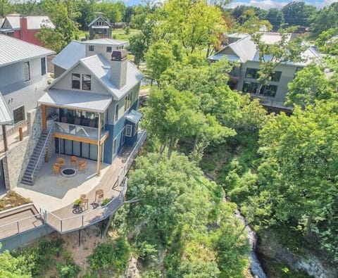 Birds eye view of property.