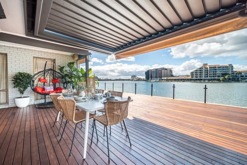 The ever-changing outlook across the water brings a sense of calm, with open skies and gentle movement creating a peaceful backdrop throughout the day.