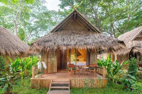 Bamboo Cottage | Free minibar items, in-room safe, desk, free WiFi