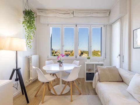 Recreation, Leisure, Shade, Outdoor Furniture, Park, Vacation, Eco Hotel, Resort, Deck
