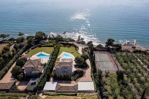 Neysa (on the right) enjoys a fabulous seafront position.