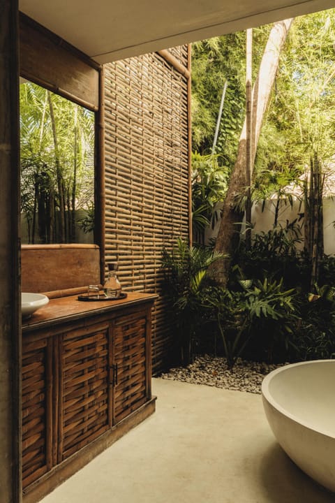 Minibar, in-room safe, individually furnished, desk