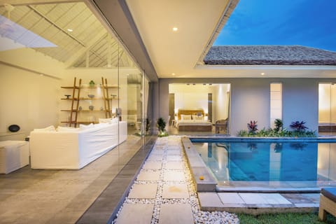 Outdoor pool, sun loungers