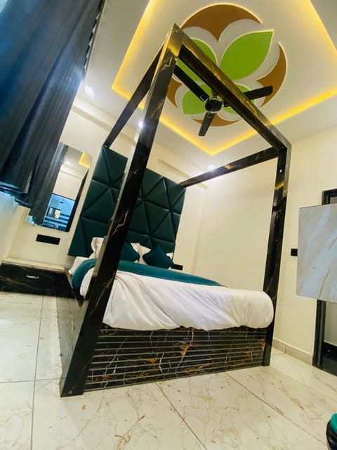 Luxury Room | City view