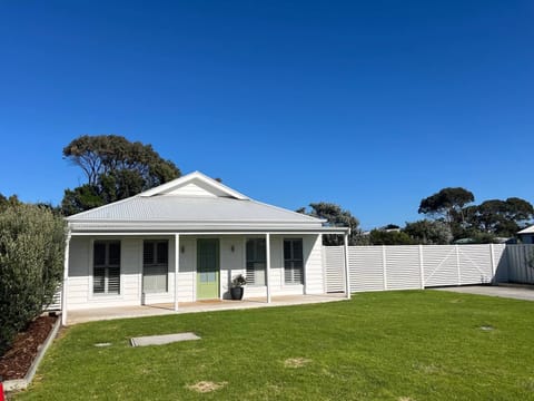 The Salty Olive, Robe Getaways,  Robe Accommodation