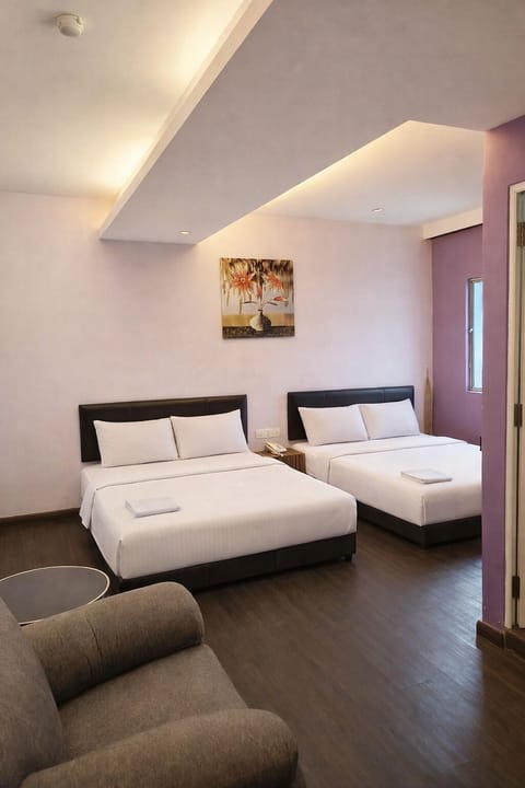 Family Quadruple Room, 2 Queen Beds | Iron/ironing board, free WiFi