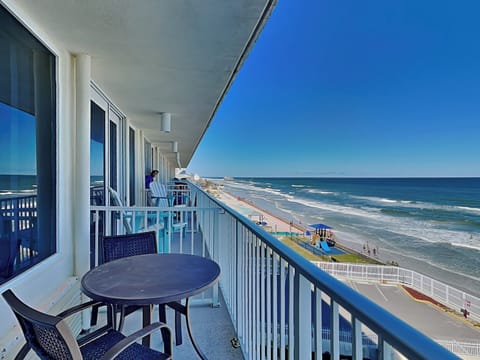 Welcome to Harbour Beach Resort 505
