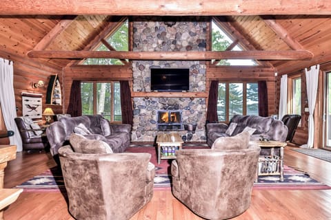 Gorgeous stone fireplace to get all cozy on cold winter days.