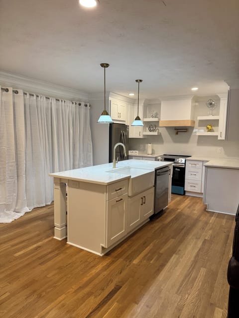 Updated Modern Kitchen with Pot-filler!