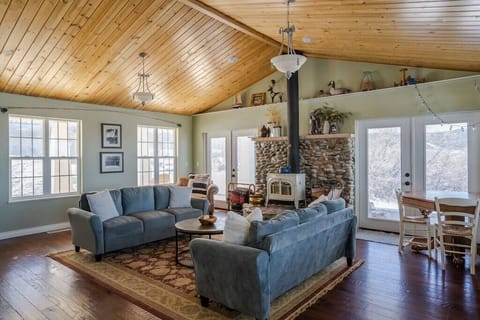 Living room with comfy seating