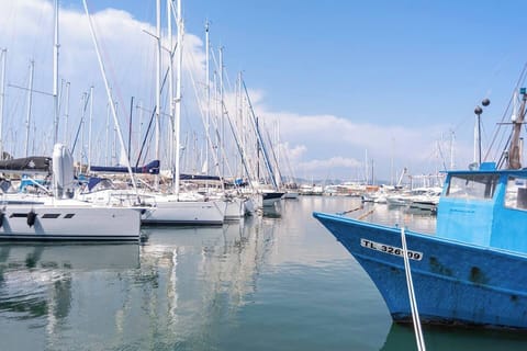 Marina