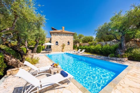 Beautiful villa with private pool and terrace