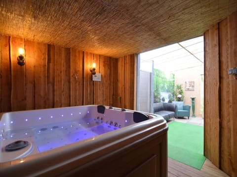 House | Spa treatment