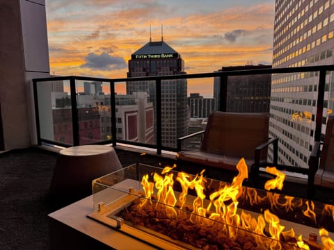 Skyline Sanctuary dining area with panoramic downtown Cleveland views.