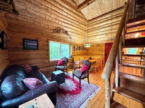 Welcome to Steele Haven Cabin!