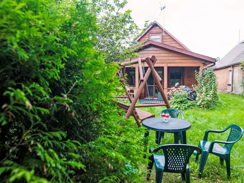 Grass, Wood, House, Cottage, Roof, Shrub, Home, Siding, Land Lot
