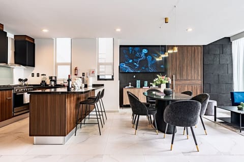 Cook, eat, and connect with your crew.