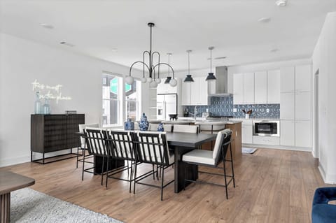 Host unforgettable moments in this luxurious Nashville rental with an open-concept kitchen, chic decor, and ample space—perfect for bachelorette parties or family reunions. Make lasting memories in Music City!