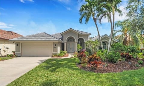 1099 Tivoli Dr
