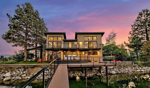 House, 5 Bedrooms | Exterior