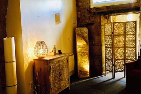 Standard Room, Pool View | Premium bedding, travel crib, free WiFi, bed sheets